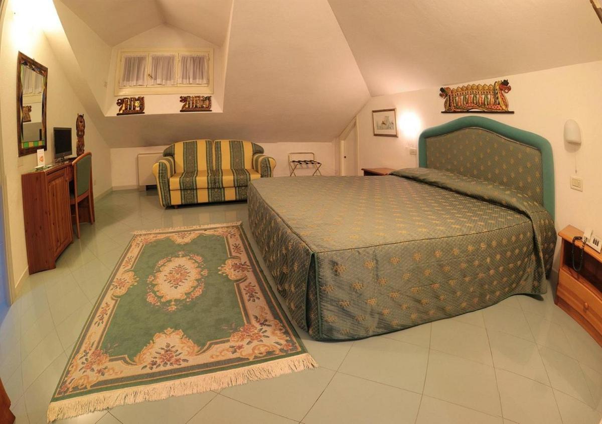 Hotel Locanda Del Passo Pomposa Bagian luar foto