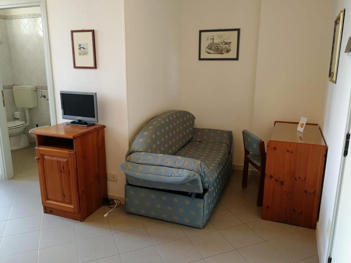 Hotel Locanda Del Passo Pomposa Bagian luar foto