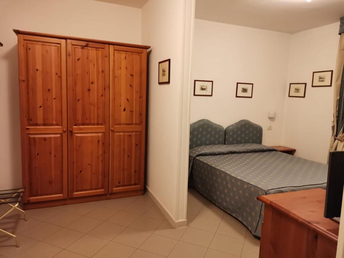 Hotel Locanda Del Passo Pomposa Bagian luar foto
