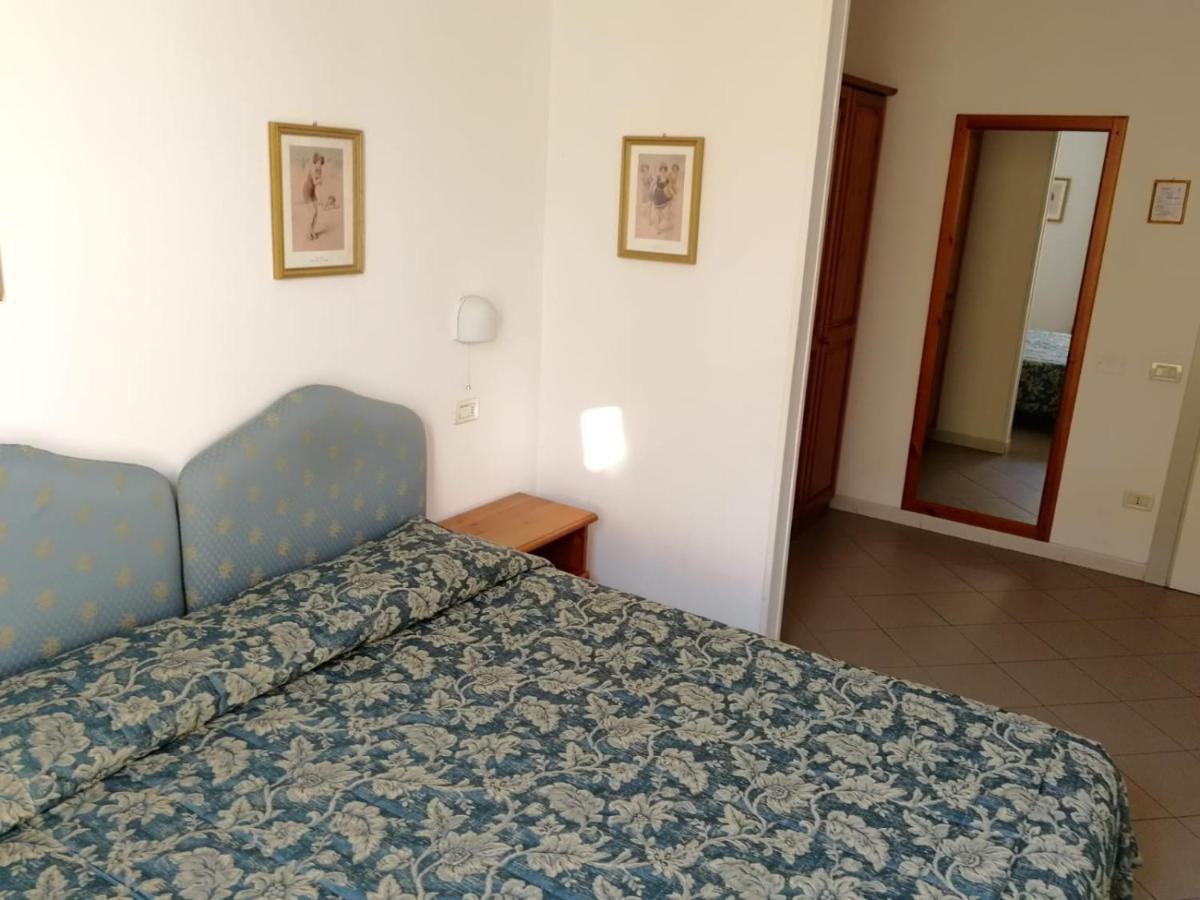 Hotel Locanda Del Passo Pomposa Bagian luar foto