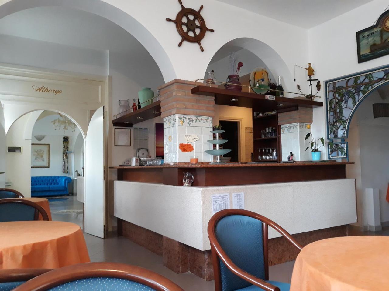 Hotel Locanda Del Passo Pomposa Bagian luar foto
