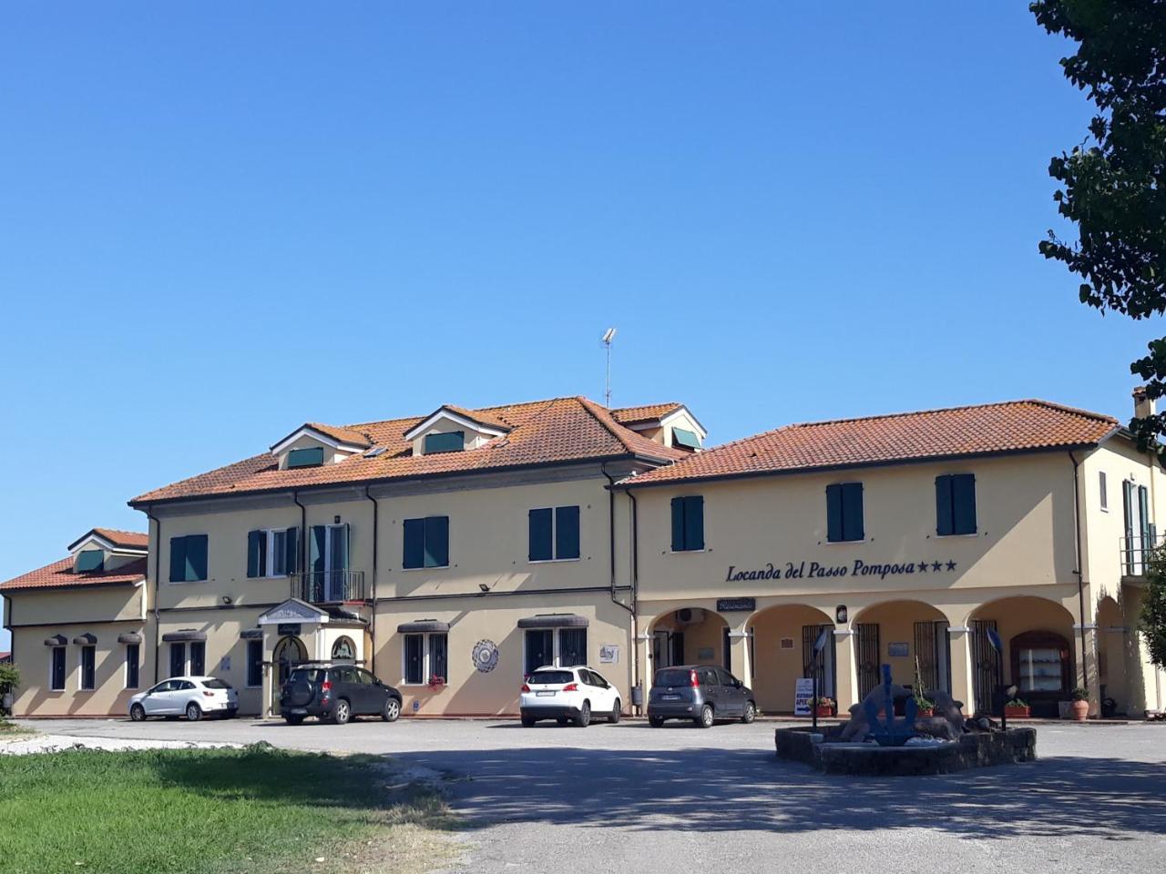 Hotel Locanda Del Passo Pomposa Bagian luar foto