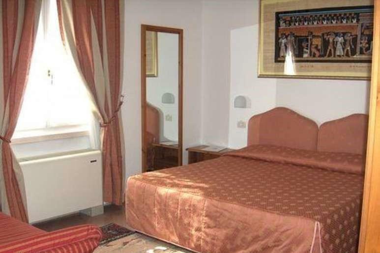 Hotel Locanda Del Passo Pomposa Bagian luar foto